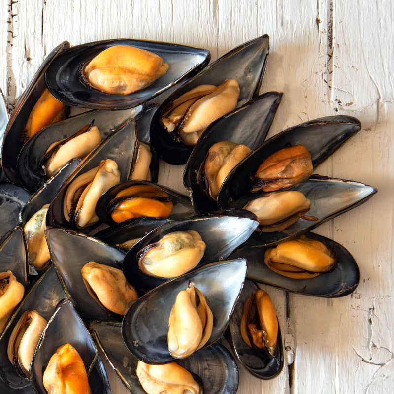 Cleaning Mussels