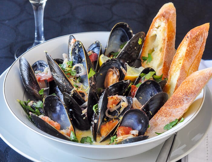 Lemon Dijon Moules Marinières - Lemon Dijon Steamed Mussels