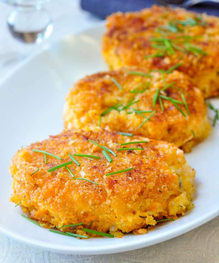 Sweet Potato Salmon Cakes covered in a crispy pankp coating.
