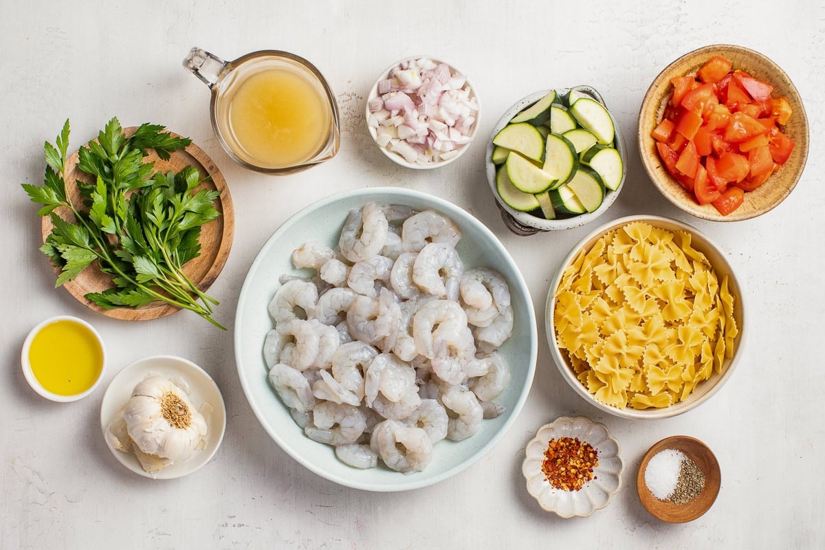 Shrimp and Zucchini Pasta ingfredients