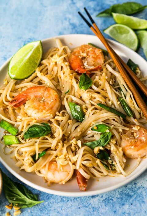 Homemade Pad Thai – Easy 25-Minute Dinner!