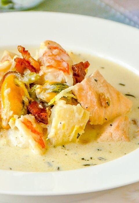 Creamy Seafood Chowder – a beautifully indulgent seafood feast!
