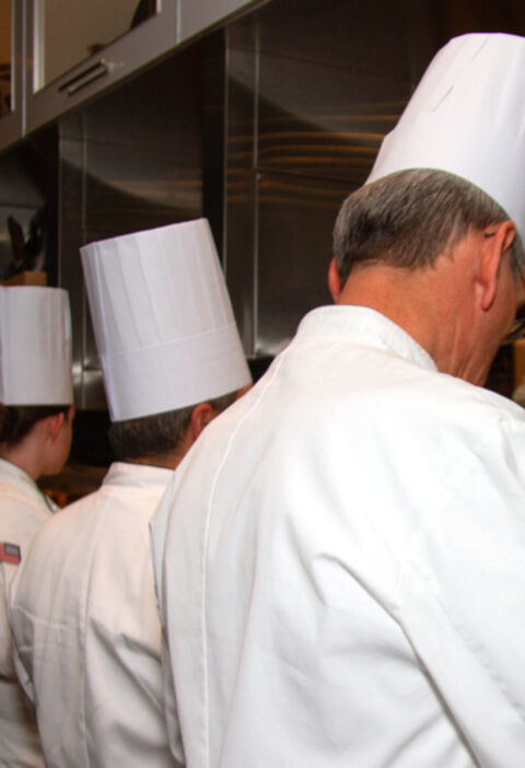 Best Seafood Restaurants in Detroit, MI | Fresh Catches & Fine Dining