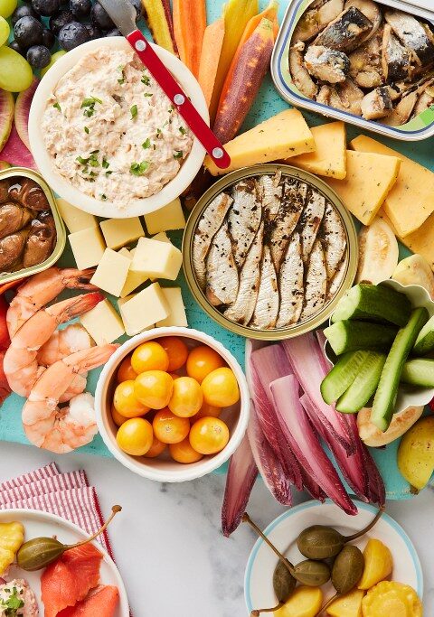 15 Simple Seafood Recipes For Your Labor Day Party | Dish on Fish